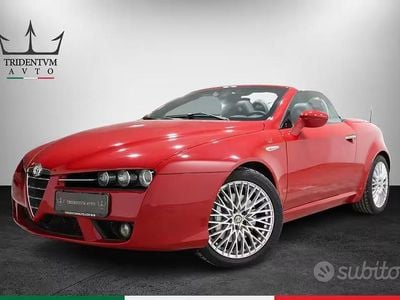 Usata Alfa Romeo Spider Exclusive 260 CV (191 kW) 2007 Rosso Cabrio