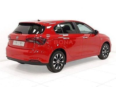 Usata Fiat Tipo 101 CV (74 kW) 2023 Rosso Berlina