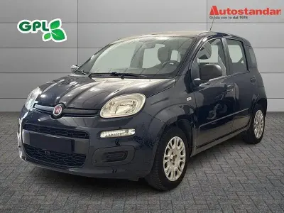 Usata Fiat Panda Easy 69 CV (50 kW) 2018 Blu Utilitaria