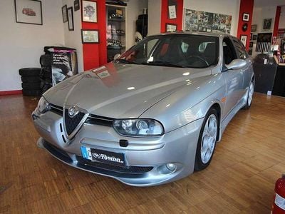 Usata Alfa Romeo 156 GTA 250 CV (183 kW) 2003 Grigio sterling Station wagon