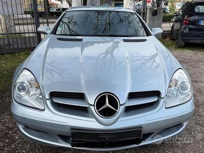 Usata Mercedes SLK200 163 CV (119 kW) 2007 Grigio Cabrio
