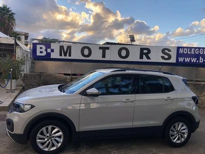 Beige Usata 2023 VW T-Cross Style SUV | 16.900 € (Buon prezzo)