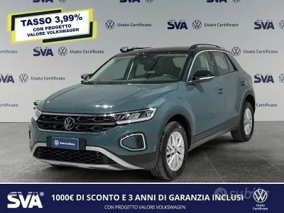 Używany VW T-Roc Life 150 KM (110 kW) 2025 Niebieski SUV