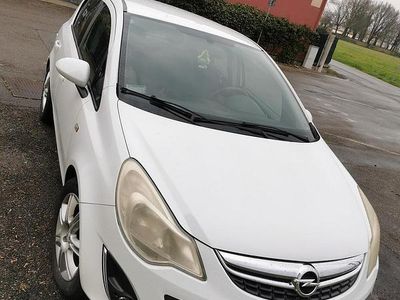 Usata Opel Corsa 2012 Bianco Utilitaria