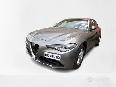 Grigio Usata 2019 Alfa Romeo Giulia Business Berlina | 17.900 € (Buon prezzo)