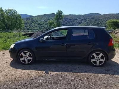 Usata VW Golf IV 140 CV (102 kW) 2005 Berlina
