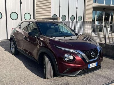 Usata Nissan Juke 117 CV (86 kW) 2020 Burgundy metallizzato SUV