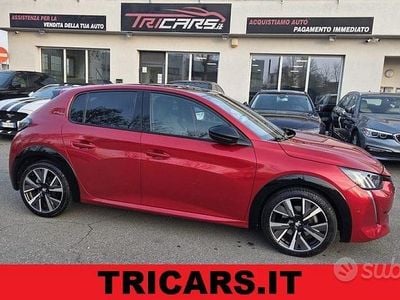 Usata Peugeot 208 GT-line 101 CV (74 kW) 2020 Rosso Utilitaria