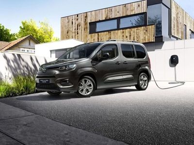 usata Toyota Proace 50kWh Electric 50kWh L1 Short D Executive