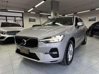 Usata Volvo XC60 Momentum 199 CV (146 kW) 2022 Grigio SUV