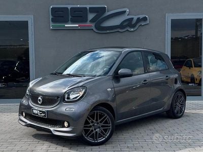 Usata Smart ForFour Brabus 90 CV (66 kW) 2019 Grigio Utilitaria