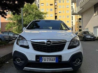 Usata Opel Mokka Cosmo 131 CV (96 kW) 2015 Bianco SUV
