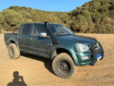 Usata Isuzu D-Max 131 CV (96 kW) 2004 Cabrio