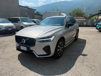 Usata Volvo XC60 Plus 250 CV (183 kW) 2024 Bianco SUV