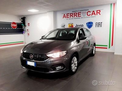 Usata Fiat Tipo Opening Edition 120 CV (88 kW) 2016 Grigio Berlina