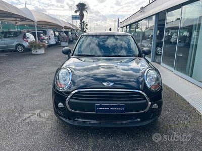 Usata Mini ONE 75 CV (55 kW) 2016 Nero Utilitaria