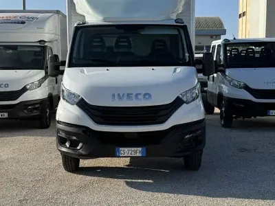 Usata Iveco Daily 136 CV (100 kW) 2024 Other
