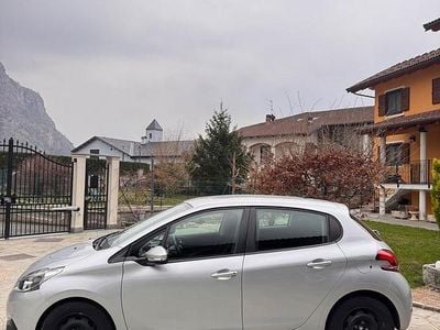 Usata Peugeot 208 75 CV (55 kW) 2018 Grigio Utilitaria