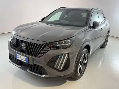 Usata Peugeot e-2008