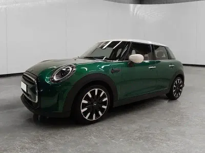 Usata Mini Cooper Resolute Edition 135 CV (99 kW) 2022 Verde Utilitaria