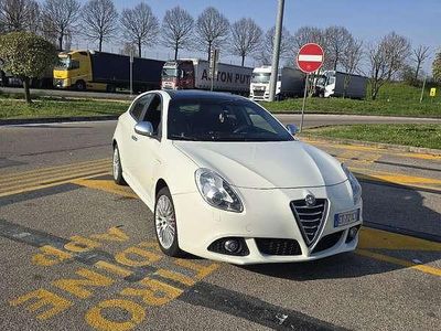 Usata Alfa Romeo Giulietta Turismo 170 CV (125 kW) 2013 Utilitaria