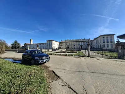 Käytetty Mercedes GLC220 194 HP (142 kW) 2019 Musta Katumaasturi