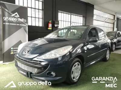 Usata Peugeot 206 60 CV (44 kW) 2010 Grigio Berlina
