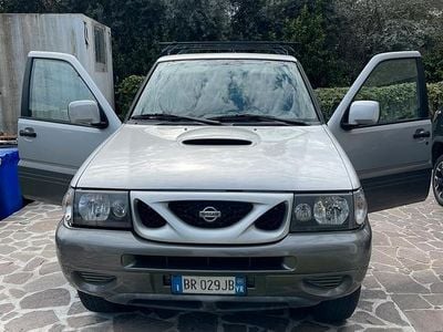 Usata Nissan Terrano 125 CV (91 kW) 2000 Grigio SUV
