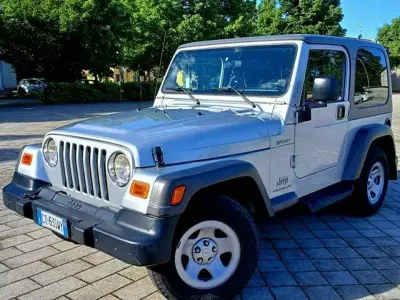 Occasion Jeep Wrangler Sport 143 ch (105 kW) 2005 Argent SUV