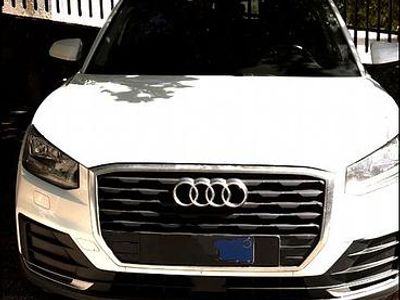 Usata Audi Q2 Business 116 CV (85 kW) 2019 Bianco SUV