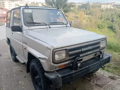 Usata Daihatsu Rocky 88 CV (64 kW) 1986 Grigio SUV