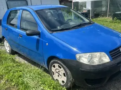 Usata Fiat Punto 69 CV (50 kW) 2005 Utilitaria