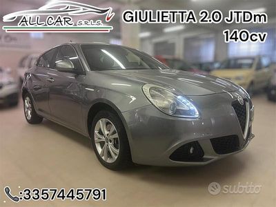 Usata Alfa Romeo Giulietta Distinctive 140 CV (102 kW) 2012 Grigio Berlina