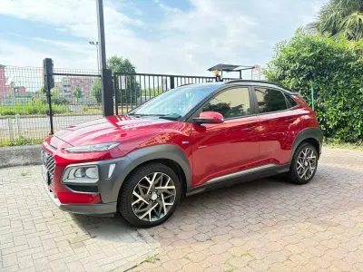 Usata Hyundai Kona XPrime 105 CV (77 kW) 2020 Rosso SUV