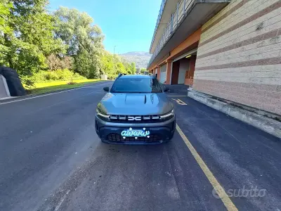 Usata Dacia Duster 101 CV (74 kW) 2025 Grigio Cabrio
