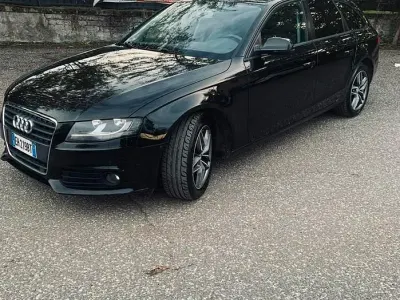 Usata Audi A4 140 CV (102 kW) 2011 Nero Station wagon