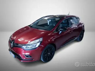 Usado Renault Clio IV 90 CV (66 kW) 2018 Berlina