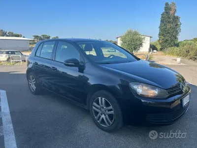 Usata VW Golf VI Highline 105 CV (77 kW) 2011 Nero Berlina