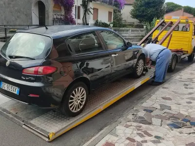 Usata Alfa Romeo 147 140 CV (102 kW) 2008 Nero Utilitaria
