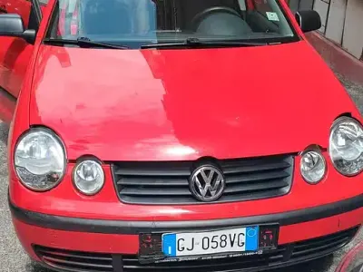 Usata VW Polo 64 CV (47 kW) 2004 Rosso Utilitaria