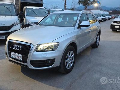 Grigio Usata 2010 Audi Q5 SUV | 8990 € (Buon prezzo)