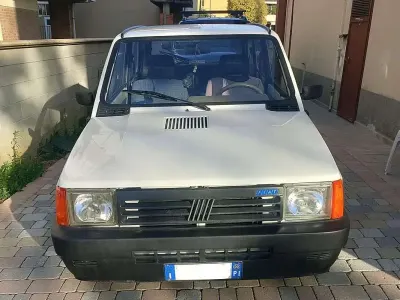 Usata Fiat Panda Young 39 CV (28 kW) 2000 Bianco Berlina