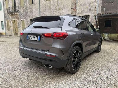 Usata Mercedes GLA200 Premium 163 CV (119 kW) 2023 Grigio SUV