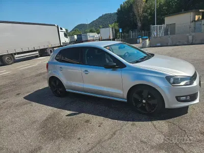 Usata VW Polo Highline 105 CV (77 kW) 2010 Grigio Utilitaria