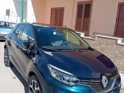 Usata Renault Captur 90 CV (66 kW) 2019 SUV