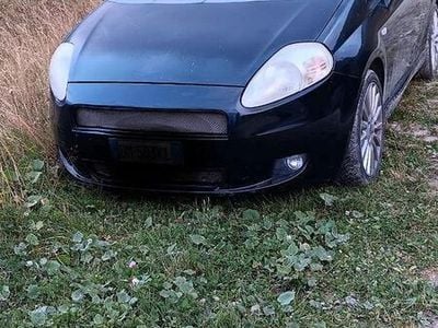 Usata Fiat Grande Punto 120 CV (88 kW) 2007 Nero Utilitaria