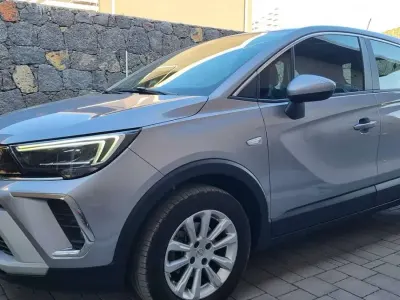 Usata Opel Crossland Elegance 120 CV (88 kW) 2021 Grigio SUV