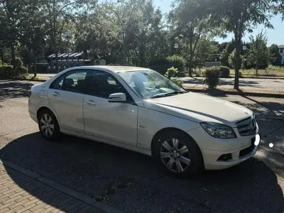 Usata Mercedes C220 156 CV (114 kW) 2011 Berlina