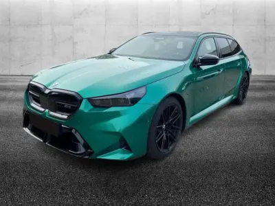 Usata BMW M5 727 CV (534 kW) 2025 Verde Station wagon