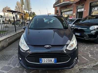 Usata Ford B-MAX Titanium 100 CV (73 kW) 2013 Blu Monovolume